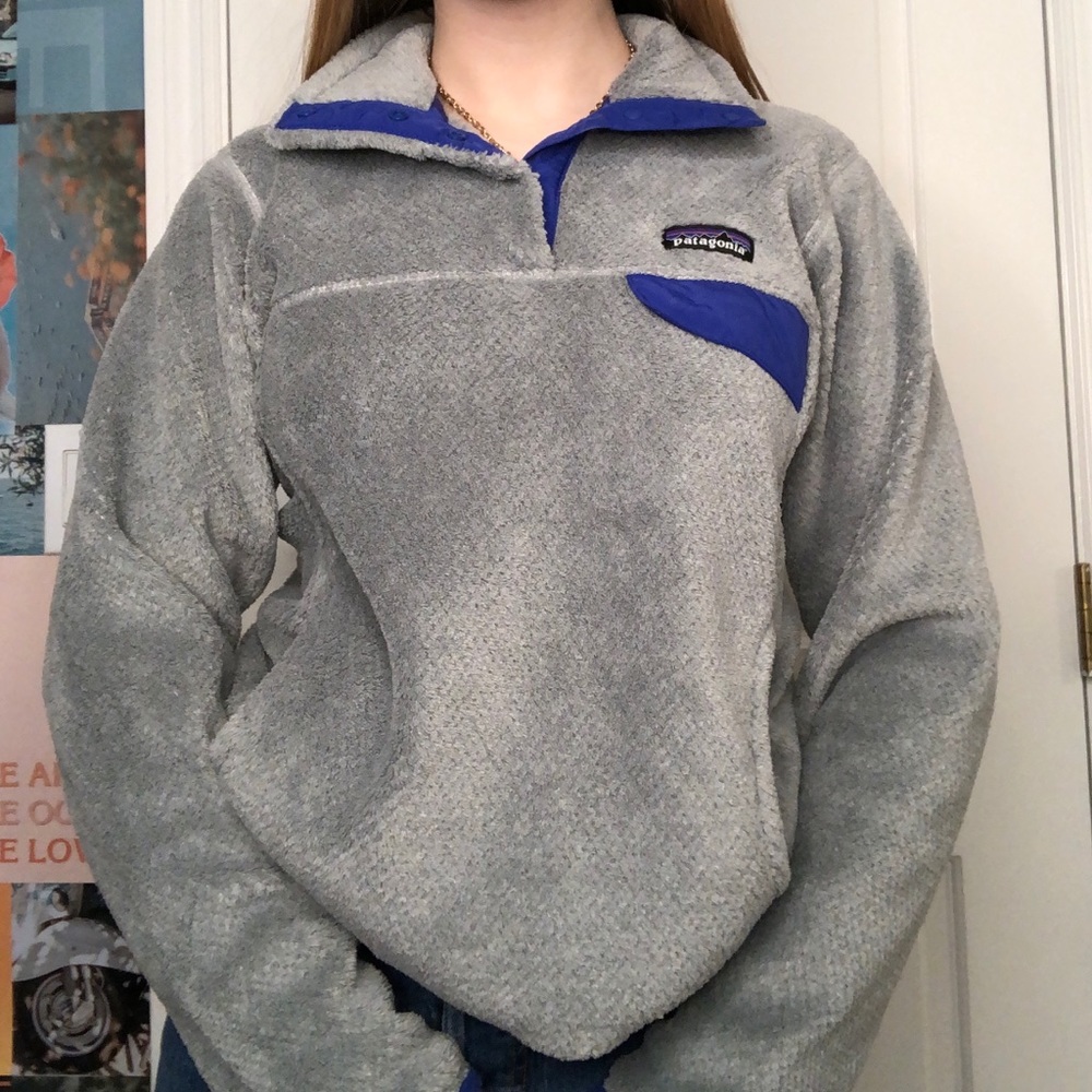 grey Patagonia fleece